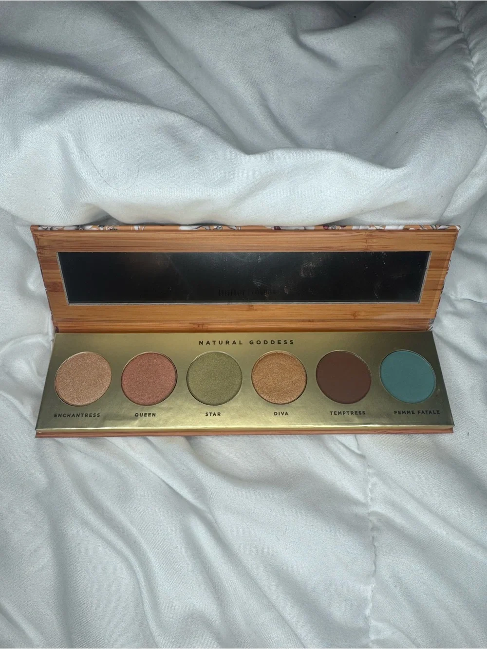 butter LONDON Floral Bamboo Eyeshadow Set in Wood and White Floral Accents